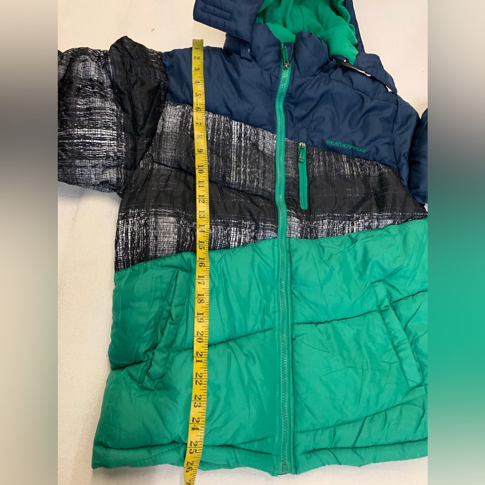 Waterproof jackets - Picture 7 of 9